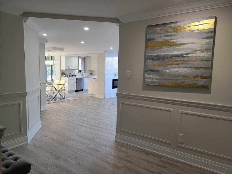 201 - 1210 Don Mills Rd, Toronto, M3B3N9 | Image 2