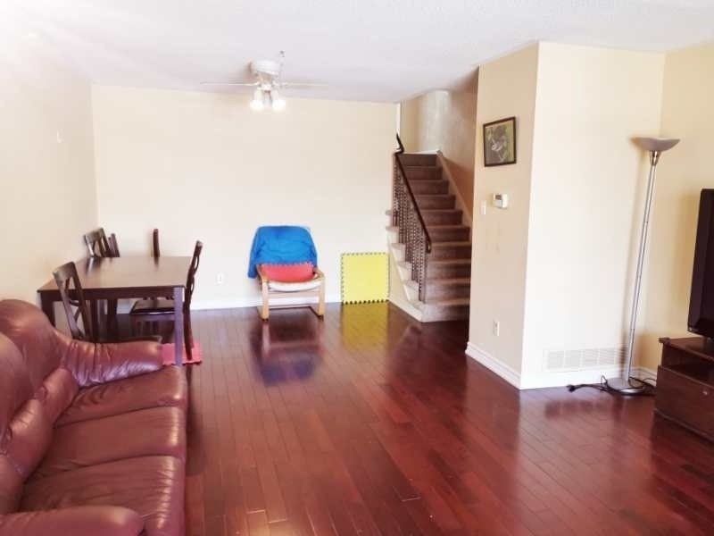 Upper - 62 Mentor Blvd, Toronto, M2H2N1 | Image 2