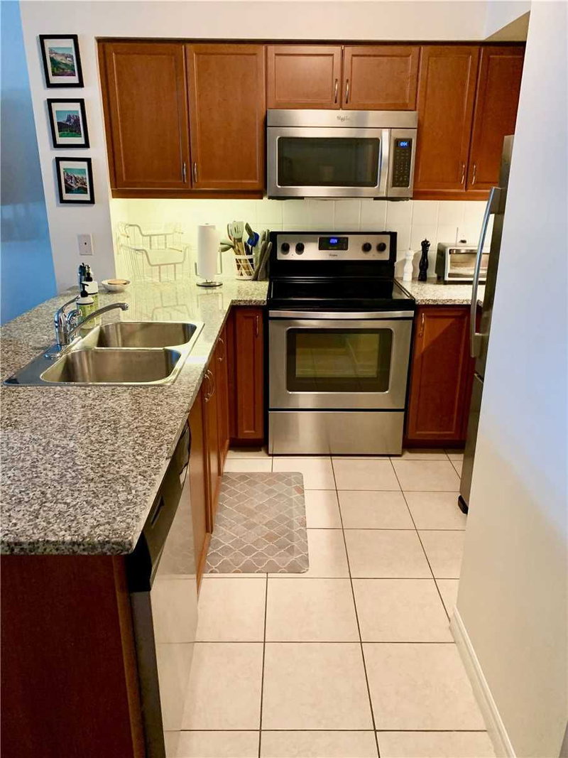 2808 - 19 Grand Trunk Cres, Toronto, M5J 3A3 | Image 3