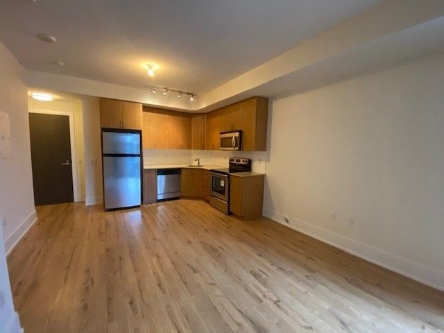 1032 - 560 Front St W, Toronto, M1V1C1 | Image 3