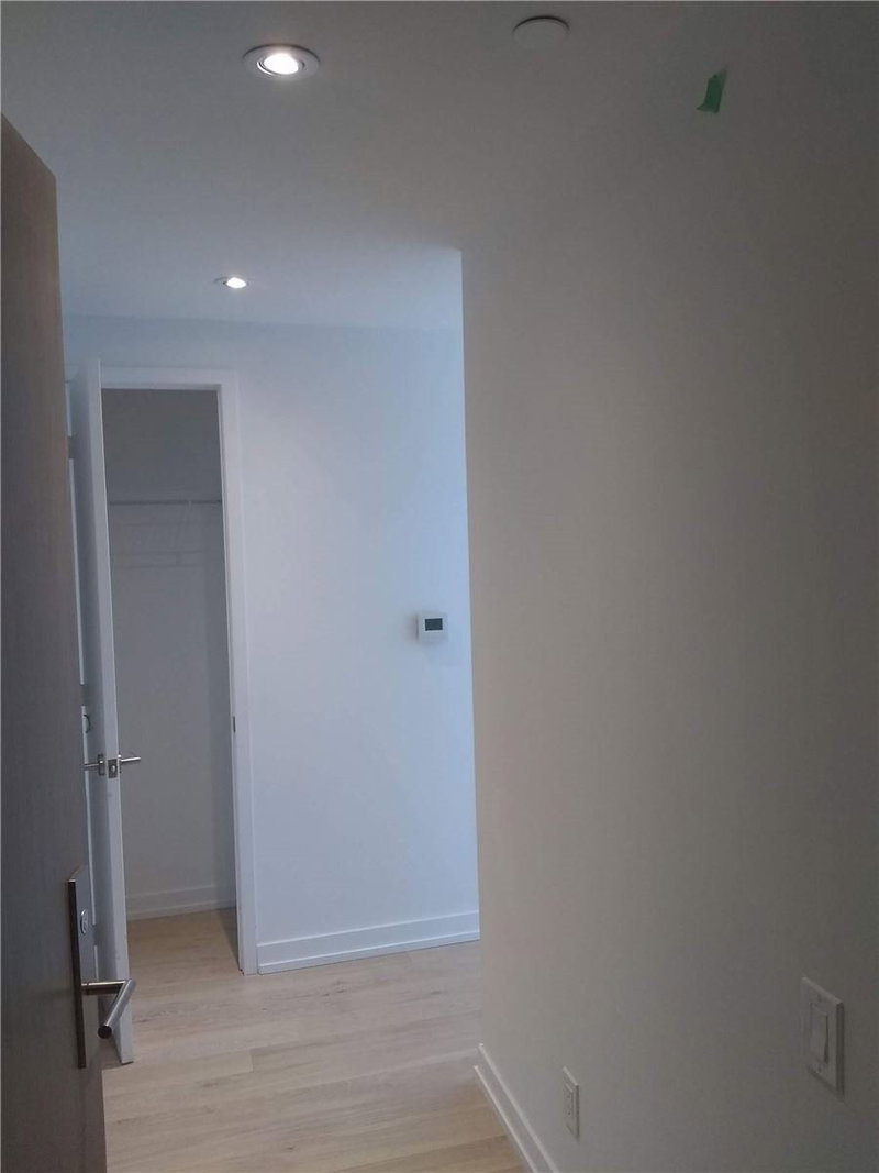 Room2