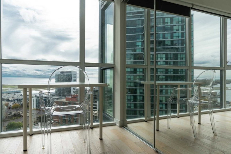 2512 - 20 Bruyeres Mews, Toronto, M5V0G8 | Image 3