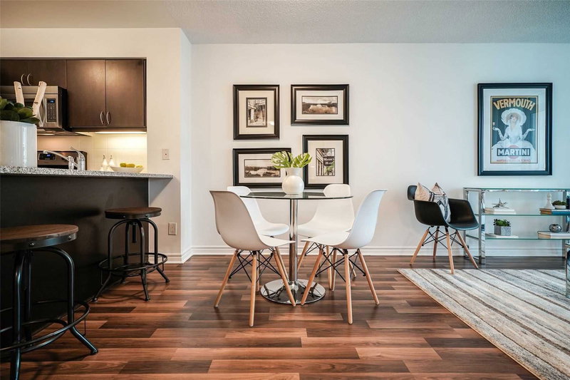 2205 - 19 Grand Trunk Cres, Toronto, M5J3A3 | Image 3