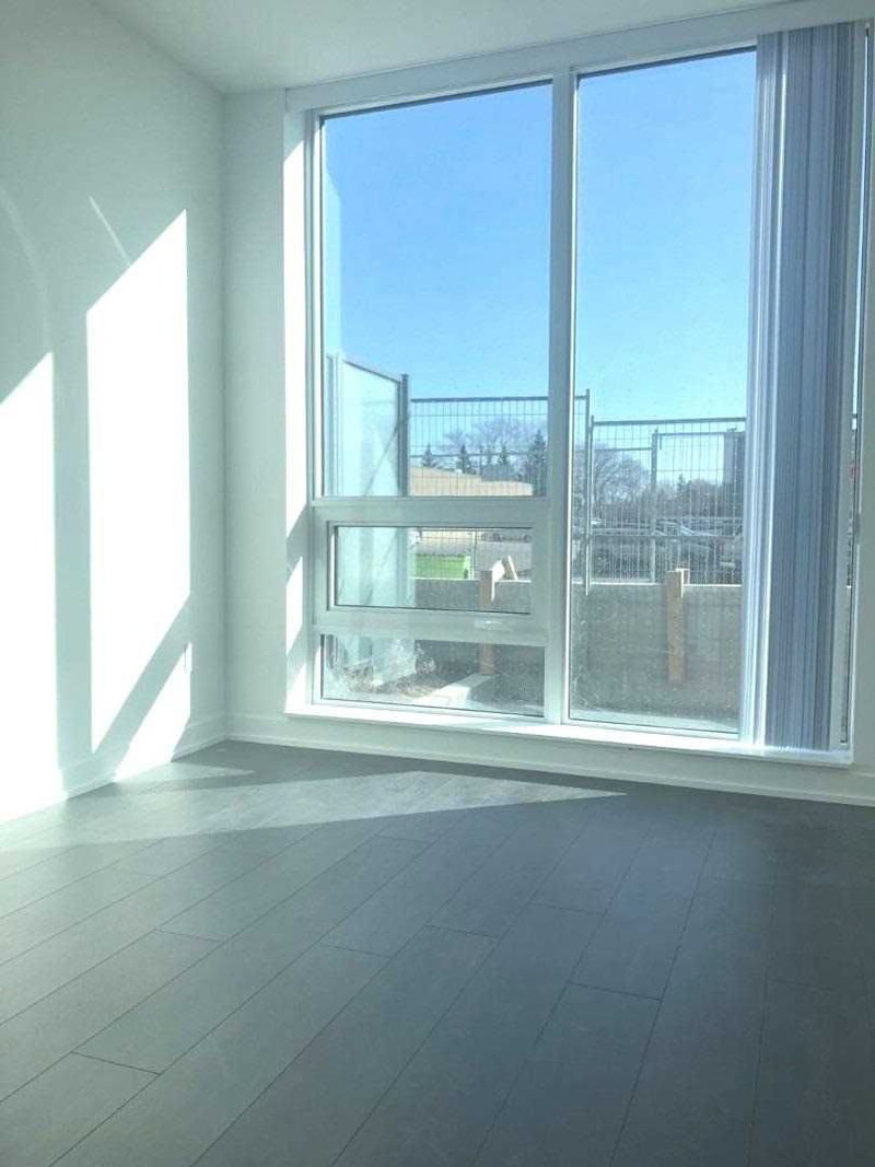 109 - 31 Tippett Rd, Toronto, M3H 0C8 | Image 2