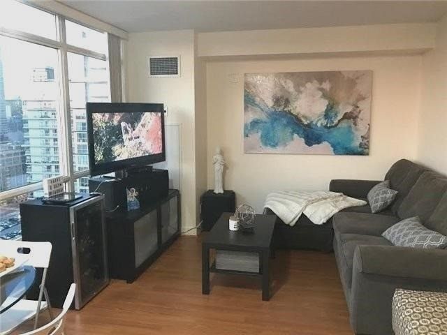 2706 - 397 Front St W, Toronto, M5V3S1 | Image 2