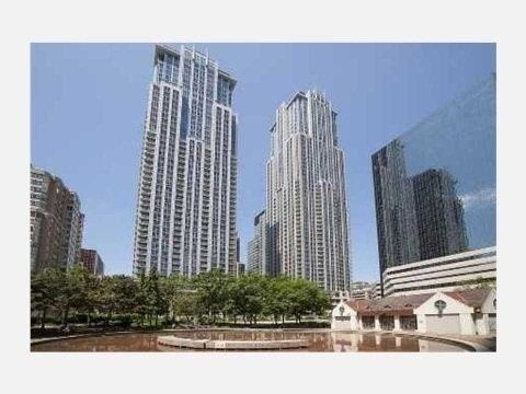 404 - 761 Bay St, Toronto, M5G2R2 | Image 2