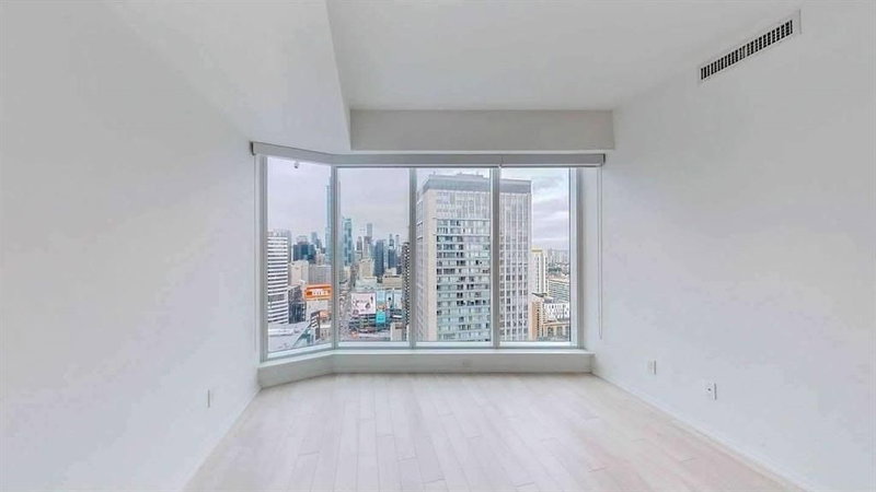 3514 - 197 Yonge St, Toronto, M5B1M4 | Image 3