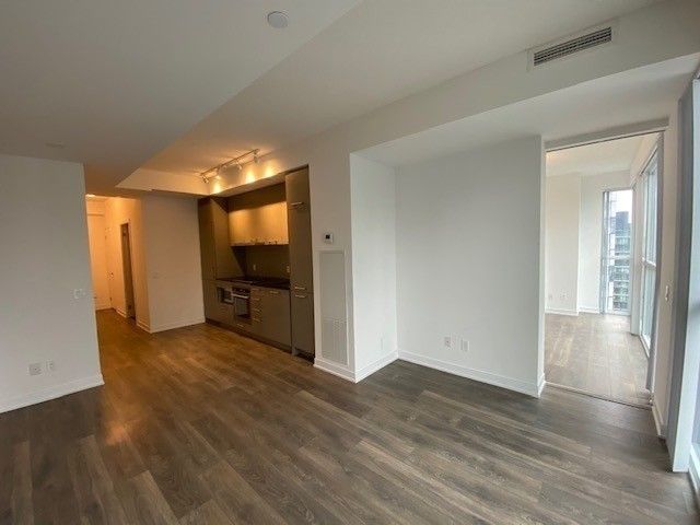 Room1