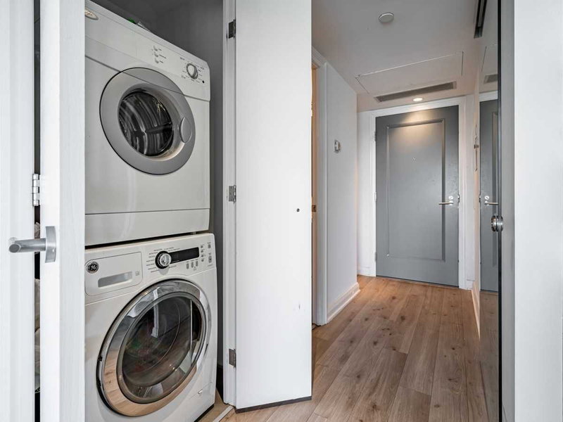 2503 - 155 Yorkville Ave, Toronto, M5R 1C4 | Image 3