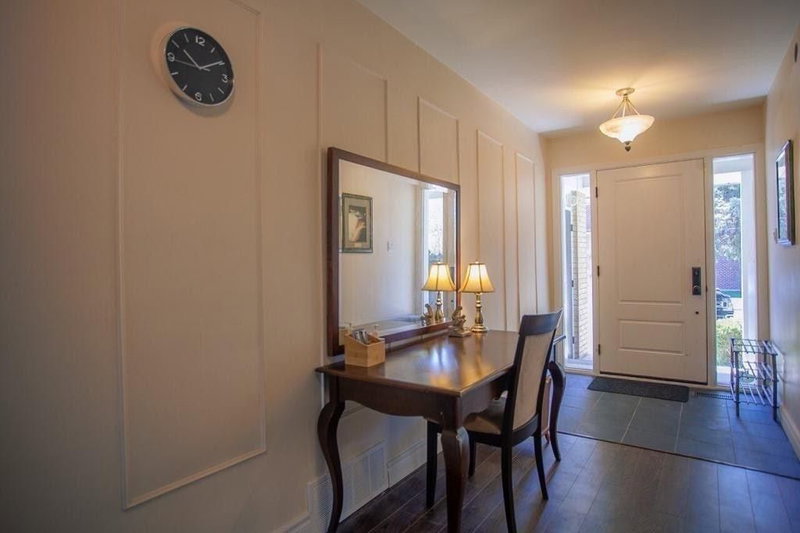 190 Northwood Dr, Toronto, M2M2K4 | Image 3