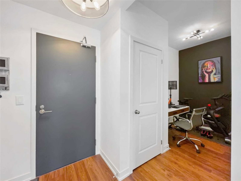 Room2
