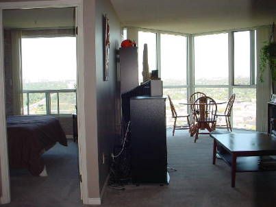 2812 - 7 Concorde Pl, Toronto, M3C3N4 | Image 2