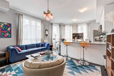 Townhouse sold at 201-2 Maxwell Street, Toronto, Ontario, M3H 2S8 - Bathurst Manor - MLS: C5209898