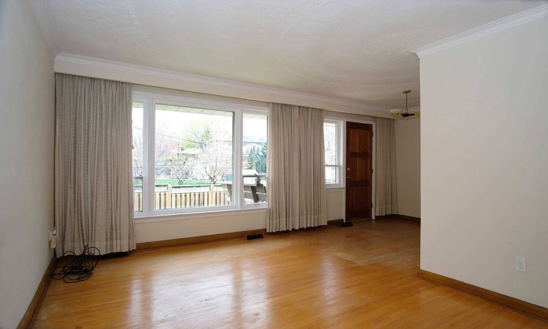 171 Sloane Ave, Toronto, M4A2C2 | Image 3