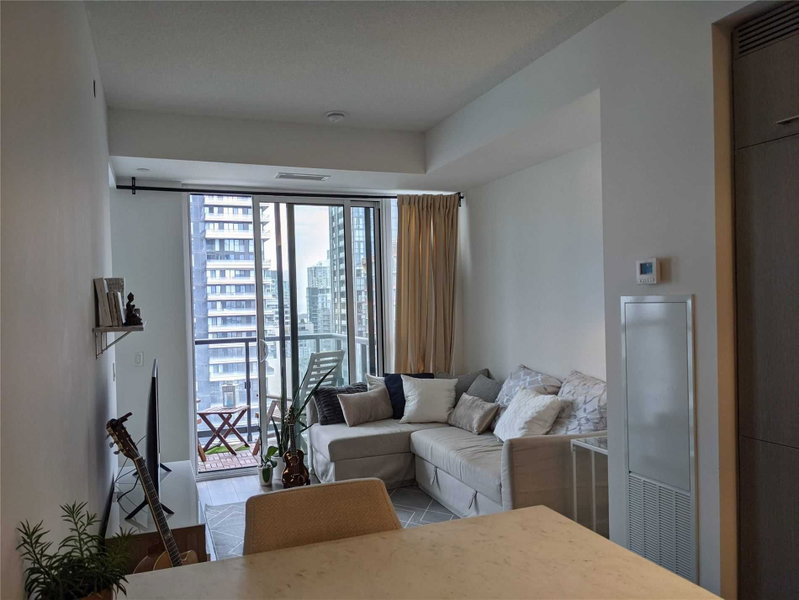 Room1