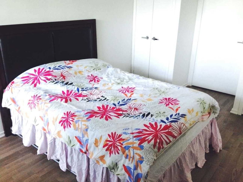 502 - 1 Bloor St E, Toronto, M4W1A9 | Image 2