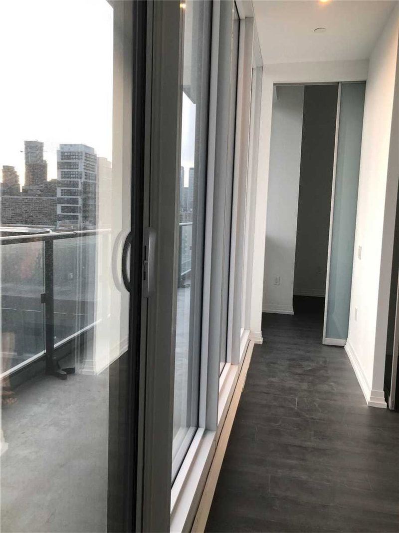 Room1
