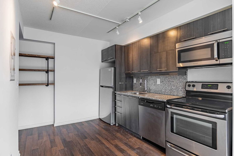 201 - 38 Joe Shuster Way, Toronto, M6K0A5 | Image 3