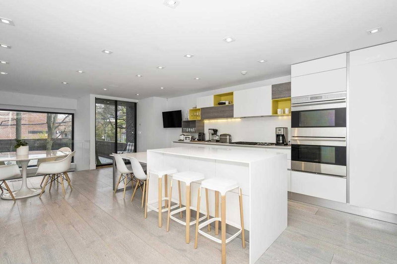 41 Berryman St, Toronto, M5R1M7 | Image 2