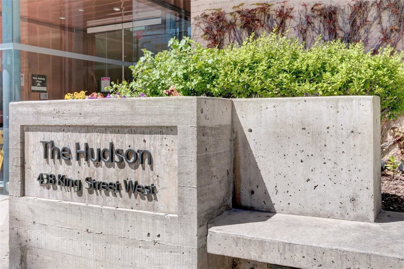 1416 - 438 King St W, Toronto, M5V3T9 | Image 2