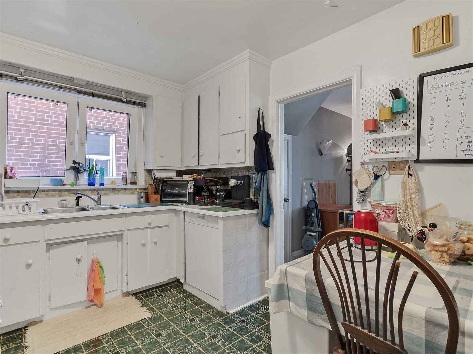 Listing Image 16