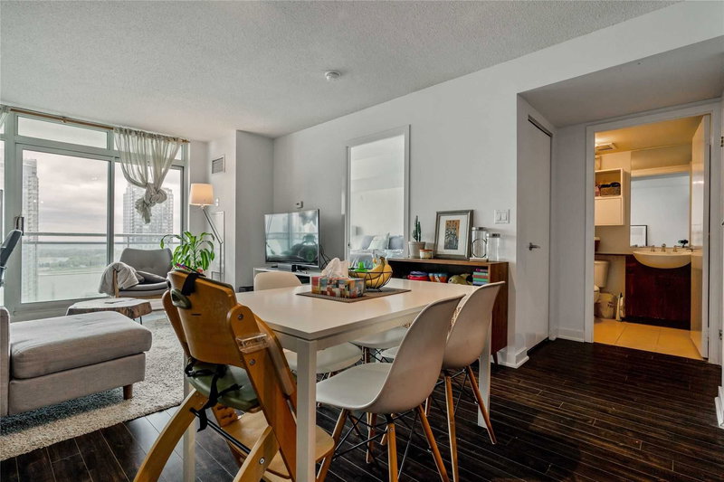 3912 - 397 Front St W, Toronto, M5V3S1 | Image 3