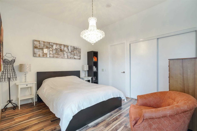 Room2