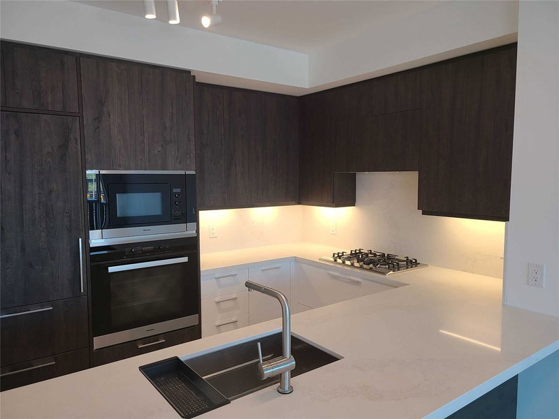 303 - 3 Southvale Dr, Toronto, M4G1G2 | Image 3