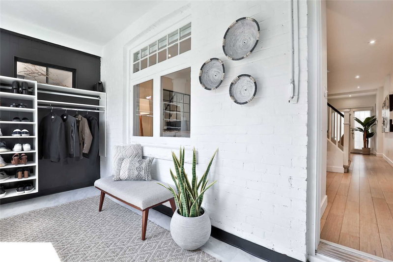 38 Kenwood Ave, Toronto, M6C 2R9 | Image 2