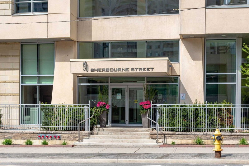 606 - 500 Sherbourne St, Toronto, M4X 1L1 | Image 2