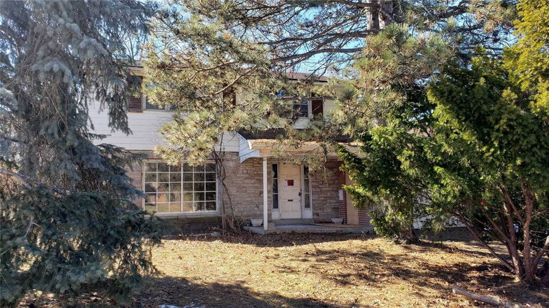 30 Kellythorne Dr, Toronto, M3A2L4 | Image 3