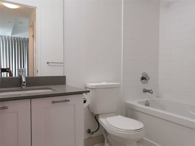 310 - 20 Bruyeres Mews, Toronto, M5V0G8 | Image 3