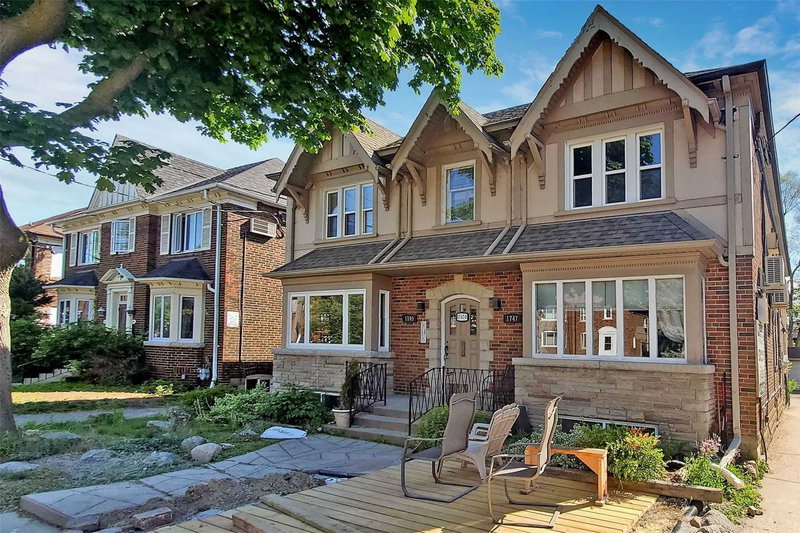 Upper - 1747 Bayview Ave, Toronto, M4G3C5 | Image 2