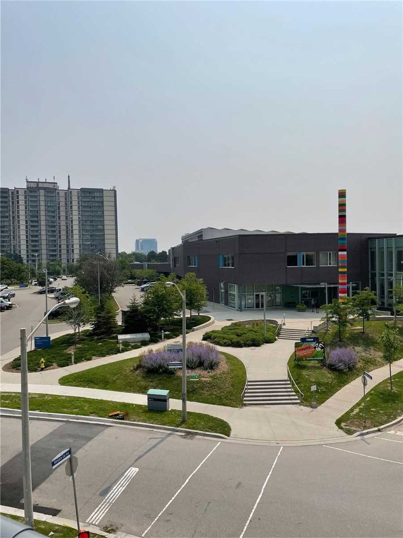 313 - 50 Forest Manor Rd, Toronto, M2J 0E3 | Image 3