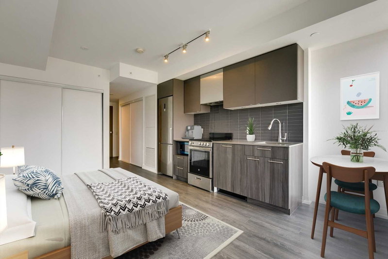 Room1