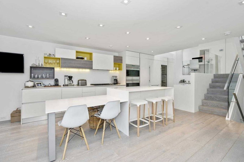 41 Berryman St, Toronto, M5R1M7 | Image 3