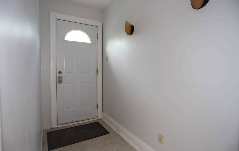 35 Anndale Dr, Toronto, M2N2W9 | Image 2