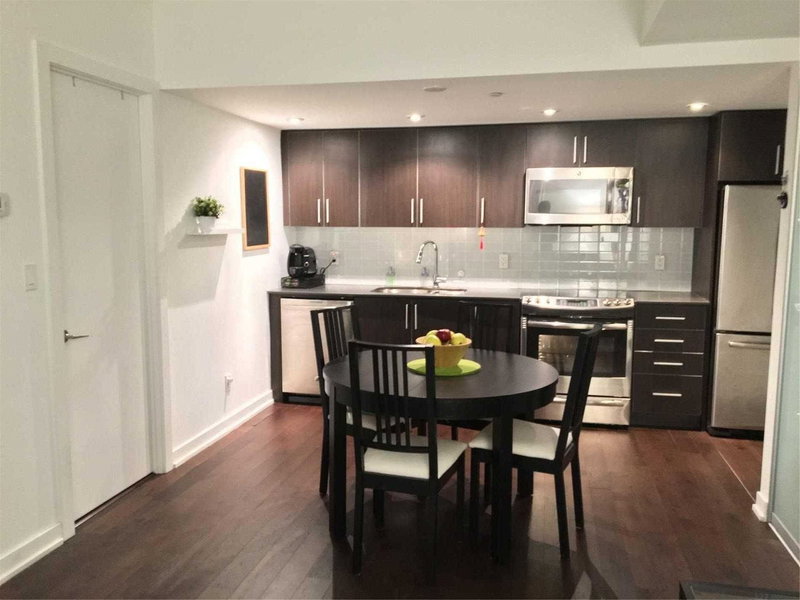 501 - 20 Bruyeres Mews, Toronto, M5V0G8 | Image 2