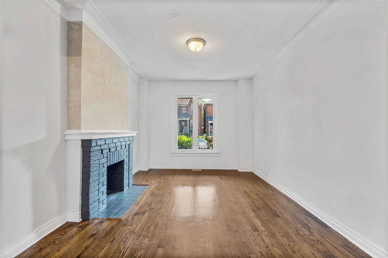 72 Montrose Ave, Toronto, M6J2T7 | Image 2