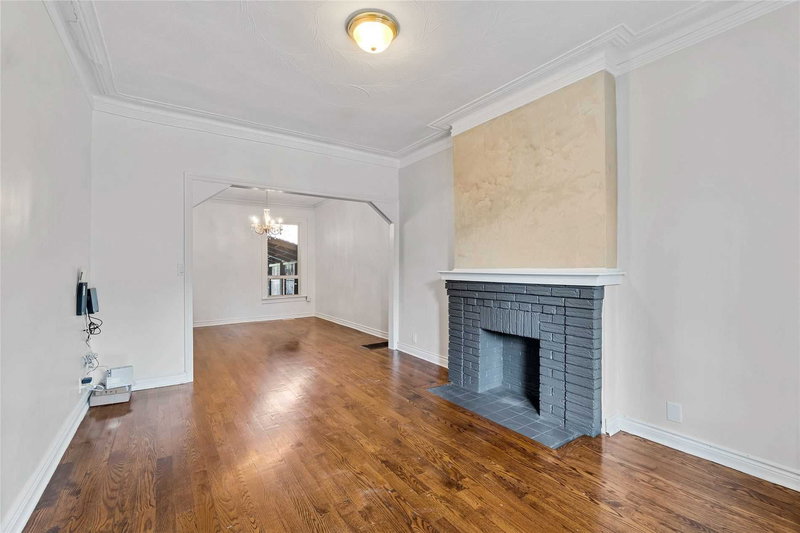 72 Montrose Ave, Toronto, M6J2T7 | Image 3