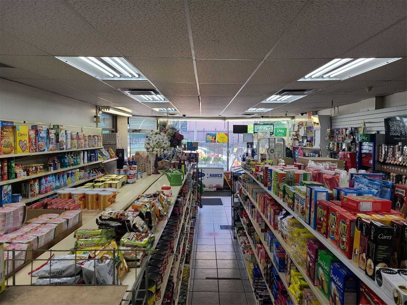 1364 Bathurst St, Toronto, M5R3H7 | Image 3