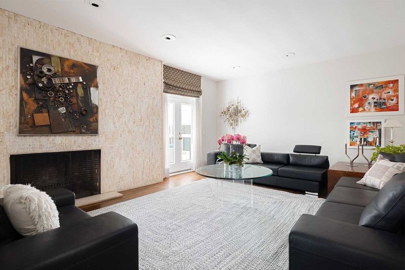 39 Burton Rd, Toronto, M5P1V1 | Image 3