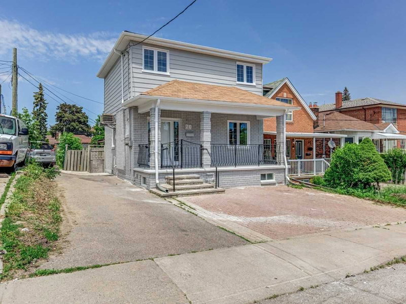 70 Clovelly Ave, Toronto, M6C1Y3 | Image 2