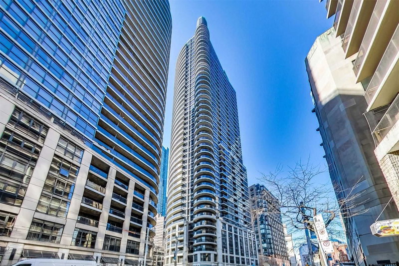 406 - 21 Carlton St, Toronto, M5B1L3 | Image 2