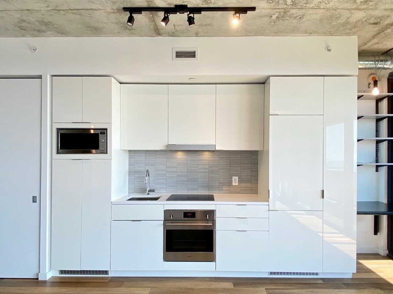 2508 - 170 Bayview Ave, Toronto, M5A0M4 | Image 3