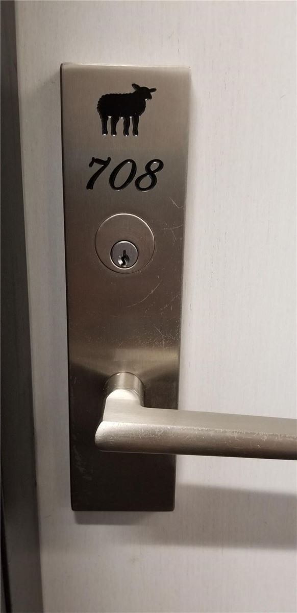 Room1