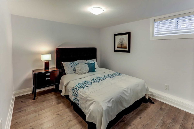 4 - 32 College View Ave, Toronto, M5P1J4 | Image 3