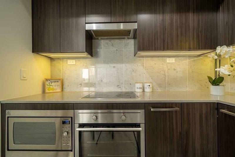 612 - 70 Queens Wharf Rd, Toronto, M5V0J2 | Image 2