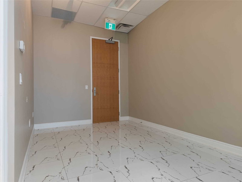 609 - 4789 Yonge St, Toronto, M2N 0G3 | Image 3