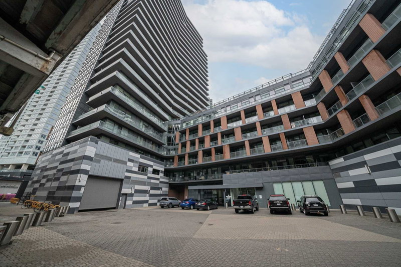 327 - 20 Bruyeres Mews, Toronto, M5V 0G8 | Image 2